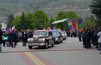 Кавказ день за днем