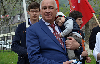Кавказ день за днем