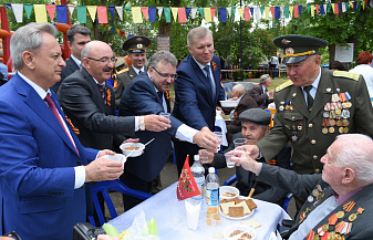 Кавказ день за днем