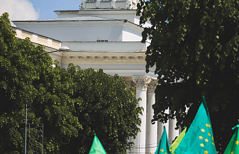 Кавказ день за днем